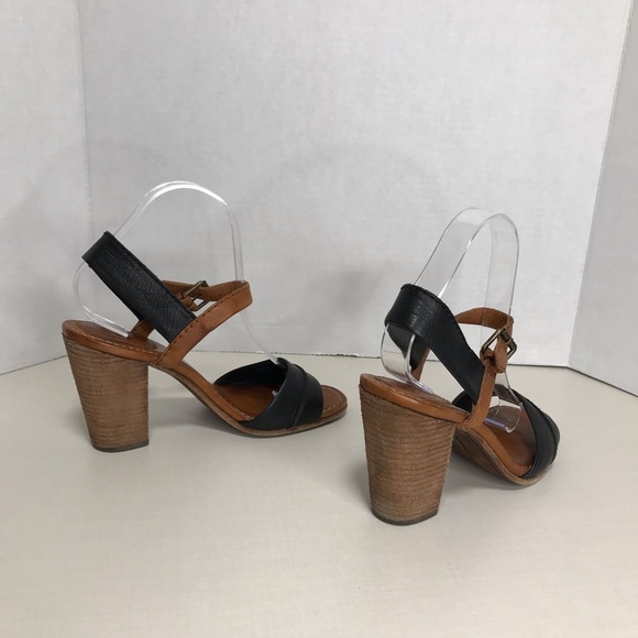 FRYE -Leather Block Heel Sandals Size 8 - Picture 6 of 8